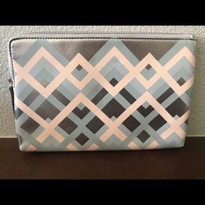 Stella & Dot Metallic zippered clutch